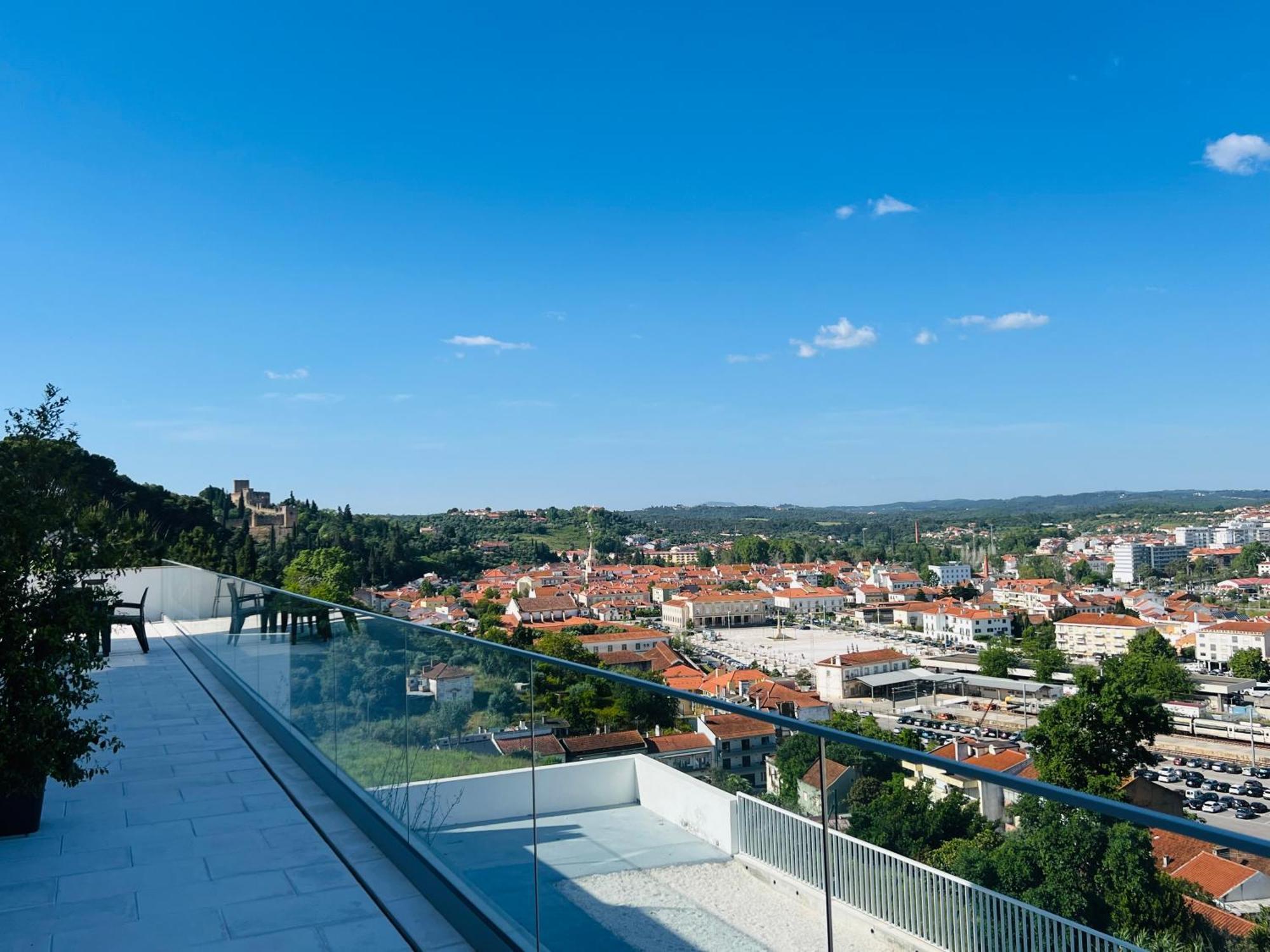 Vila Pombal Tomar Apartments - Pool & City Views Eksteriør billede