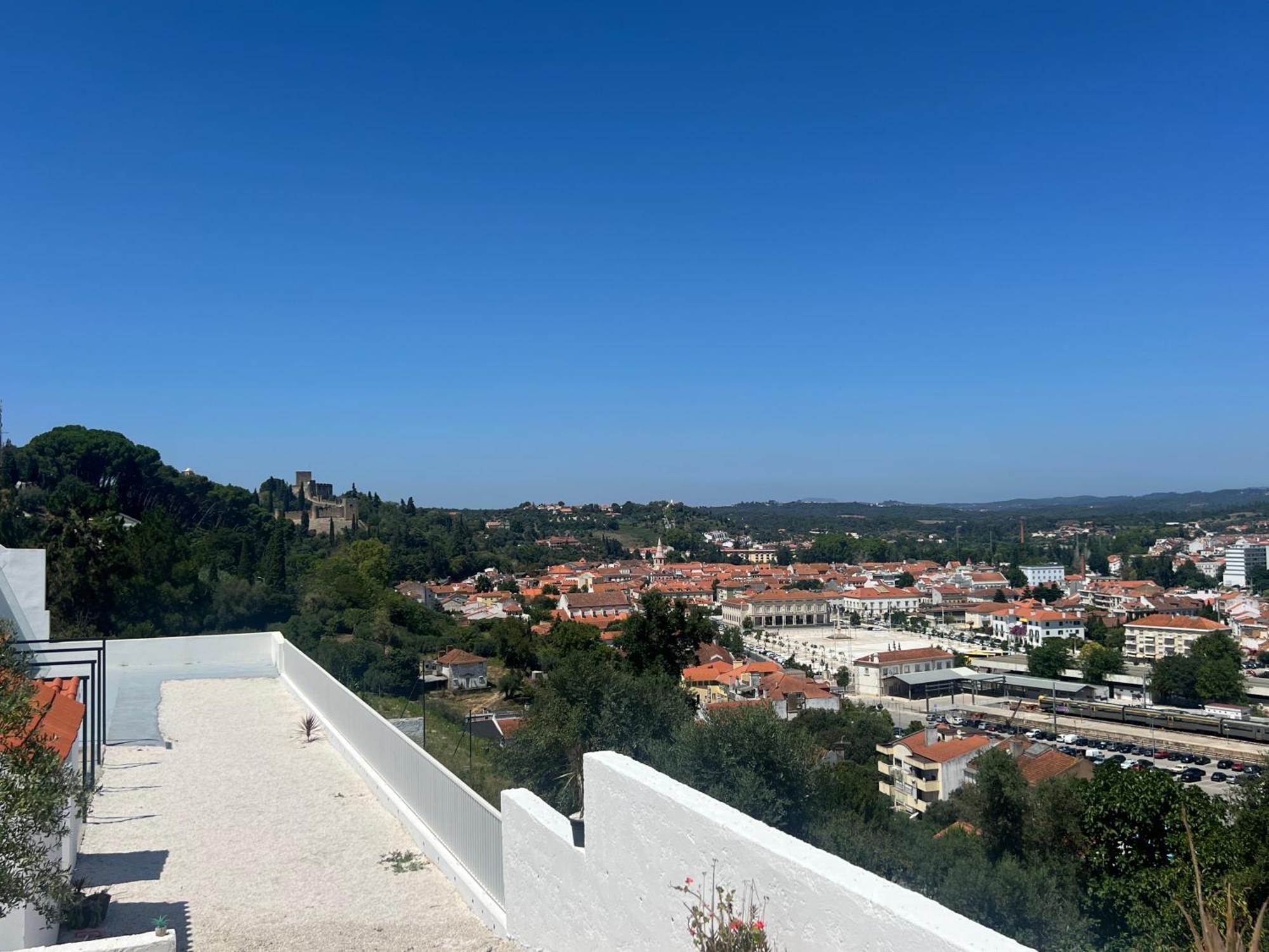 Vila Pombal Tomar Apartments - Pool & City Views Eksteriør billede